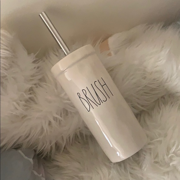 Rae Dunn Other - Rae Dunn toilet bowl BRUSH with ceramic holder